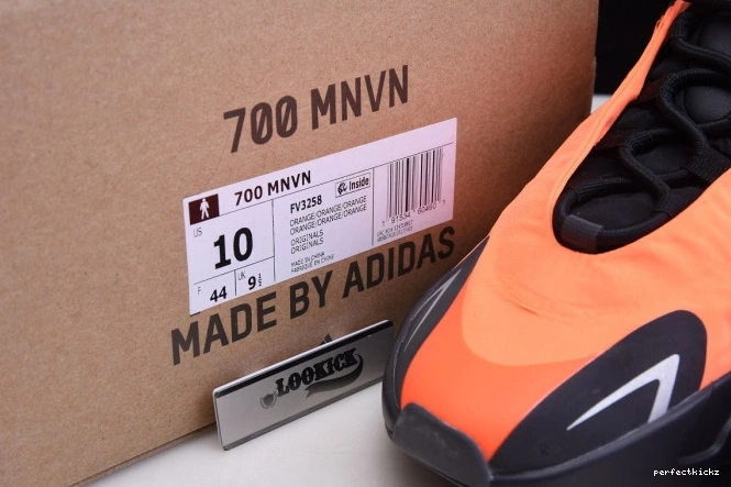 MNVN Yeezy Orange 700 FV3258 Adidas Boost 0722